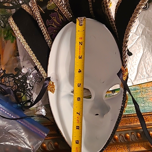 Masquerade Venezian Jester Black,Gold White Crack Grain Style Full Face Mask. - Picture 11 of 12